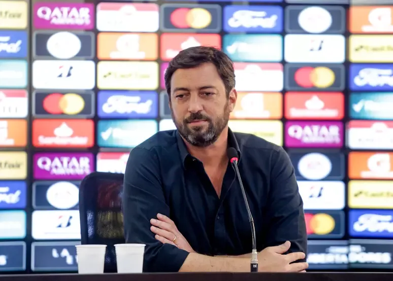 Duilio Monteiro Alves se despede do Corinthians no dia 2 de janeiro – Foto: Rodrigo Coca/Agência Corinthians