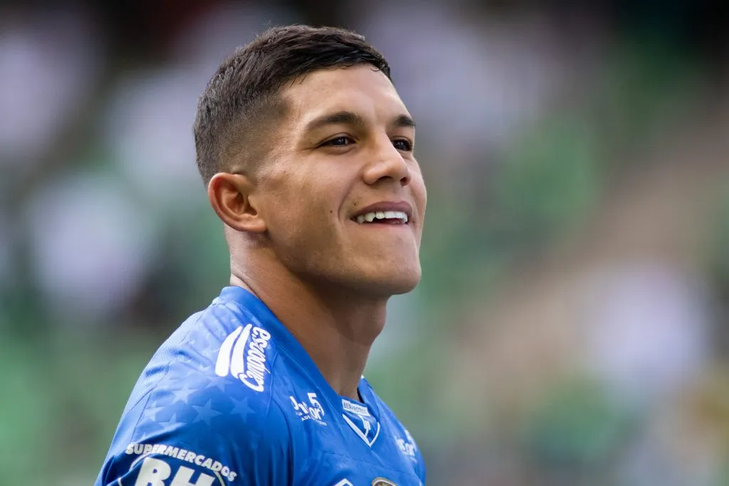 Lucas Romero, jogador do Léon - Foto: Marcelo Alvarenga/AGIF