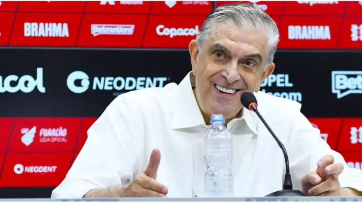 Foto: Gustavo Oliveira/ Athletico-PR - Mario Celso Petraglia, presidente do Athletico-PR