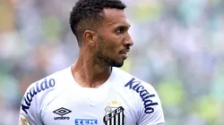 Lucas Braga tem situação nova no Santos. Foto: Marcello Zambrana/AGIF