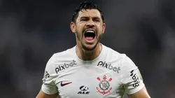 Foto: Rodrigo Coca/Agência Corinthians - Giuliano é anunciado pelo Santos e torcida reage