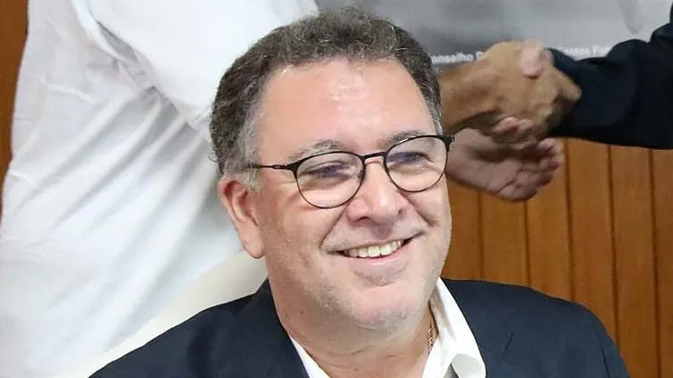 Marcelo Teixeira prepara limpa no elenco do Santos. Foto: Pedro Ernesto Guerra Azevedo/Santos FC