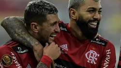 Arrascaeta e Gagibol em jogo pelo Flamengo - Foto: Thiago Ribeiro/AGIF