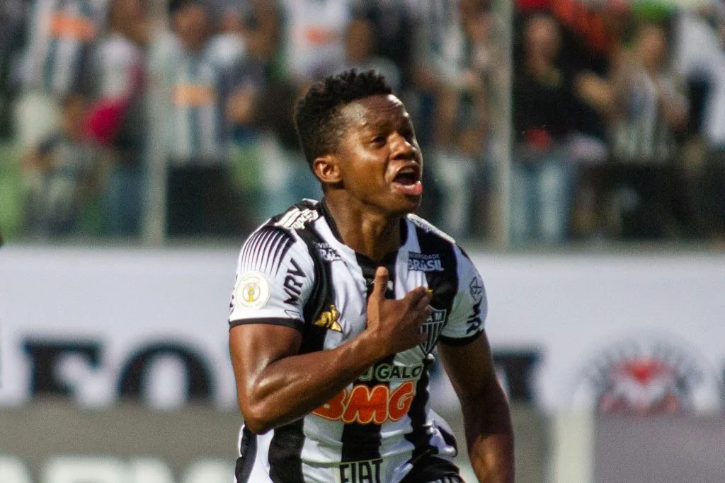 Cazares na mira do Santos. Foto: Alessandra Torres/AGIF