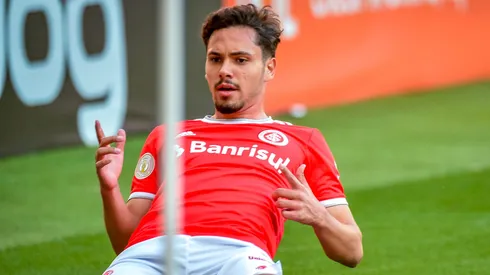 Maurício é um alvo que interessa ao Palmeiras para a temporada 2024 - Foto: Silvio Avila/Getty Images