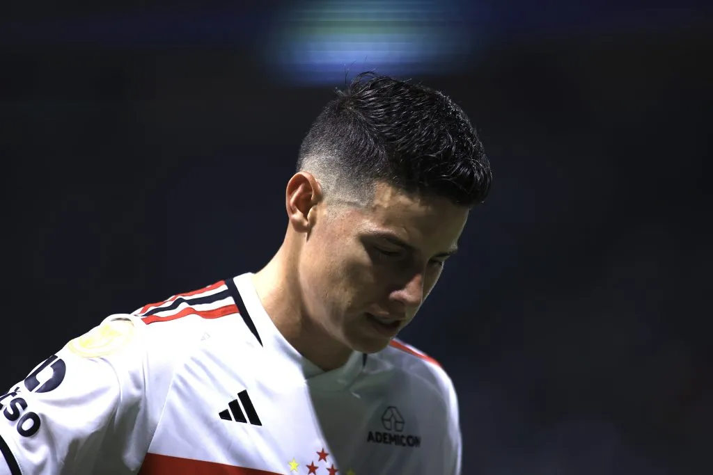 SP – SAO PAULO – 25/10/2023 – BRASILEIRO A 2023, PALMEIRAS X SAO PAULO – James Rodriguez jogador do Sao Paulo durante partida contra o Palmeiras no estadio Arena Allianz Parque pelo campeonato Brasileiro A 2023. Foto: Marcello Zambrana/AGIF