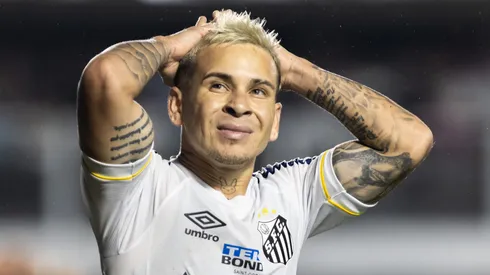Santos encaminha contratação de meia para lugar de Soteldo