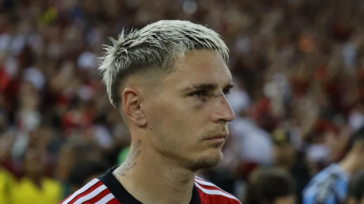 Varela em ação com a camisa do Flamengo. Foto: Wagner Meier/Getty Images.