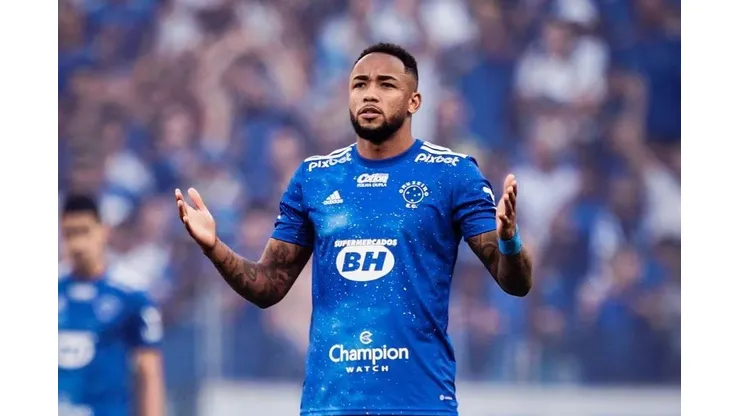Rafael Silva em ação pelo Cruzeiro