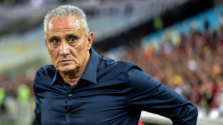 Tite, técnico do Flamengo, pode perder jogador - Foto: Thiago Ribeiro/AGIF