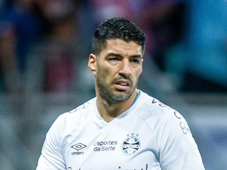 Substituto de Suárez: Grêmio faz sondagem e deve entrar na briga por centroavante