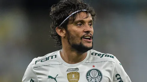 RJ - Rio de Janeiro - 27/08/2022 - BRASILEIRO A 2022, FLUMINENSE X PALMEIRAS - Gustavo Scarpa jogador do Palmeiras durante partida contra o Fluminense no estadio Maracana pelo campeonato Brasileiro A 2022. Foto: Thiago Ribeiro/AGIF