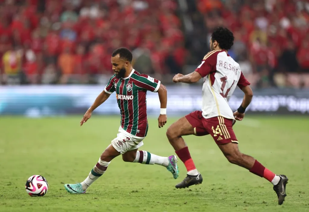 Samuel Xavier durante partida do Mundial de Clubes. Francois Nel/Getty Images