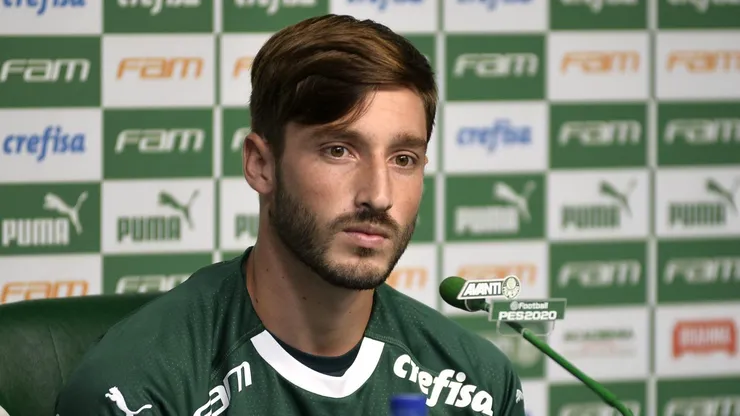 Matias Viña define futuro e decide onde vai jogar em 2024