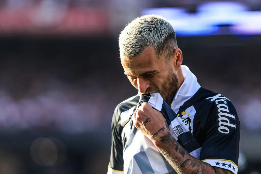 Lucas Lima vai sair do Santos – Foto: Marcello Zambrana/AGIF.