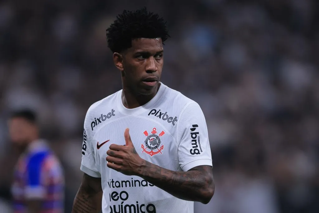 Vascão está de olho em Gil, dispensado pelo Corinthians – Foto: Ettore Chiereguini/AGIF