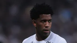 Gil foi um dos 15 reforços anunciados em 2024 no Peixe e já tem conversas para estender vínculo