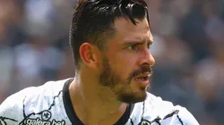 Foto: Marcello Zambrana/AGIF - Giuliano em partida pelo Corinthians no Campeonato Brasileiro de 2022