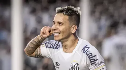 Foto: Raul Baretta/Santos FC – Soteldo confirma acerto com o Grêmio
