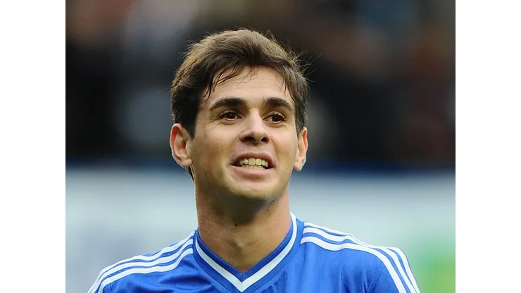 Oscar, hoje na China, em sua época de Chelsea - Foto: Mike Hewitt/Getty Images