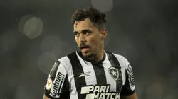 RJ - RIO DE JANEIRO - 27/08/2023 - BRASILEIRO A 2023, BOTAFOGO X BAHIA - Eduardo jogador do Botafogo durante partida contra o Bahia no estadio Engenhao pelo campeonato Brasileiro A 2023. Foto: Jorge Rodrigues/AGIF