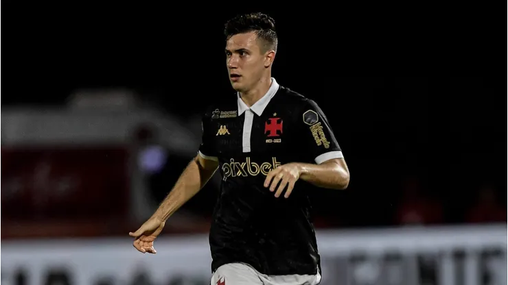 Lucas Piton foi um dos destaques na temporada do Vasco. Foto: Thiago Ribeiro/AGIF