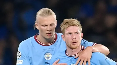 Haaland e De Bruyne são estrelas do Manchester City. (Photo by Shaun Botterill/Getty Images)