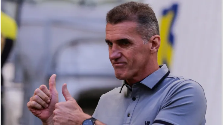 Santos quer um jovem que estava no elenco de Mancini - Foto: Lucas Emanuel/AGIF