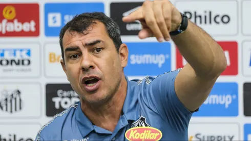 Fábio Carille chega com força máxima no Santos com o objetivo de organizar a casinha