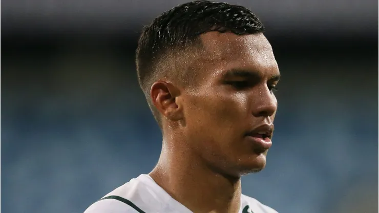 Gabriel Verón, ex-jogador do Porto, emprestado para o Cruzeiro - Foto: Gil Gomes/AGIF