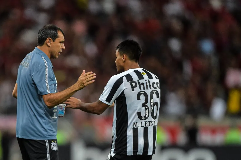 Carille e Marcos Leonardo. Foto: Thiago Ribeiro/AGIF