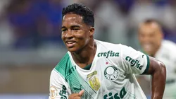 Endrick jogador do Palmeiras comemora seu gol durante partida contra o Cruzeiro no estadio Mineirao pelo campeonato Brasileiro A 2023. Foto: Gilson Lobo/AGIF