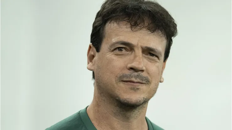 Fernando Diniz técnico do Fluminense durante partida contra o Grêmio no estádio Maracanã pelo campeonato Brasileiro A 2023. Jorge Rodrigues/AGIF