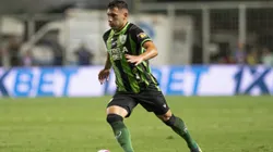Emmanuel Martinez jogador do America-MG durante partida contra o Botafogo no estadio Independencia pelo campeonato Brasileiro A 2023. Foto: Alessandra Torres/AGIF