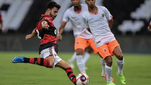 RJ - Rio de Janeiro - 02/03/2021 - CARIOCA 2021, FLAMENGO X NOVA IGUACU - Daniel Cabral jogador do Flamengo durante partida contra o Nova Iguacu no estadio Maracana pelo campeonato Carioca 2021. Foto: Thiago Ribeiro/AGIF