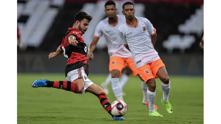 RJ - Rio de Janeiro - 02/03/2021 - CARIOCA 2021, FLAMENGO X NOVA IGUACU - Daniel Cabral jogador do Flamengo durante partida contra o Nova Iguacu no estadio Maracana pelo campeonato Carioca 2021. Foto: Thiago Ribeiro/AGIF