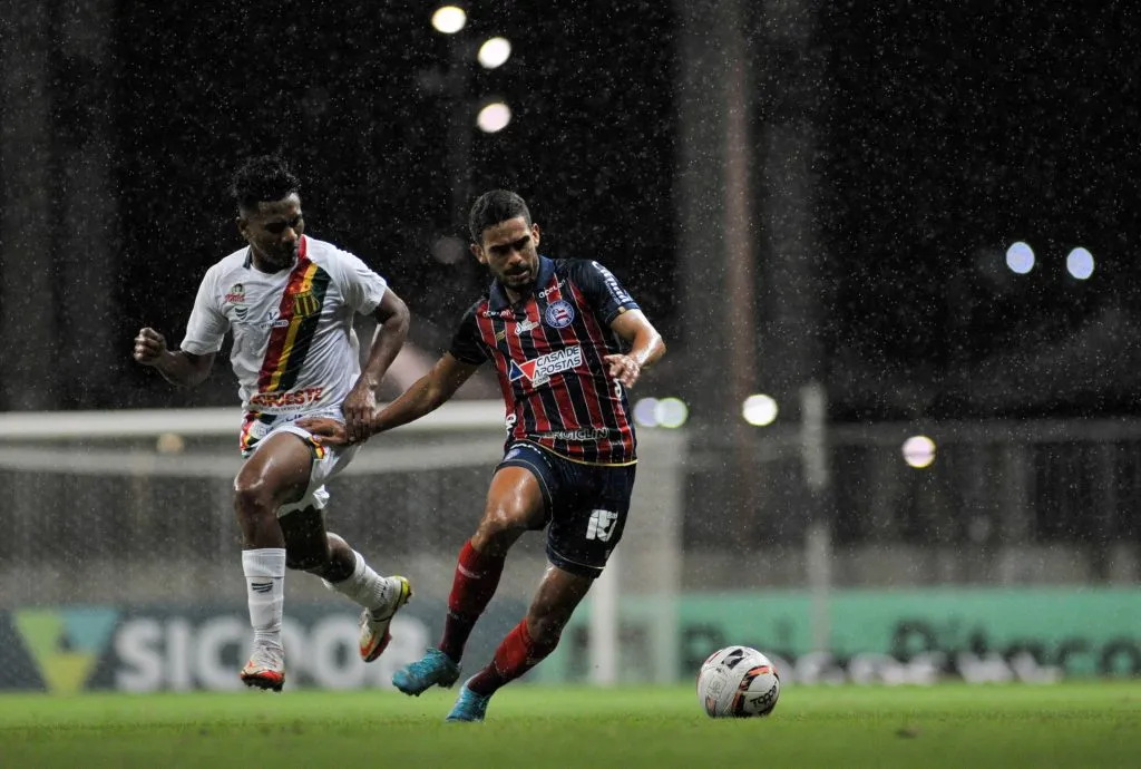 Marco Antônio atuando com a camisa do Bahia no Campeonato Brasileiro Série B 2022. Foto: Jhony Pinho/AGIF