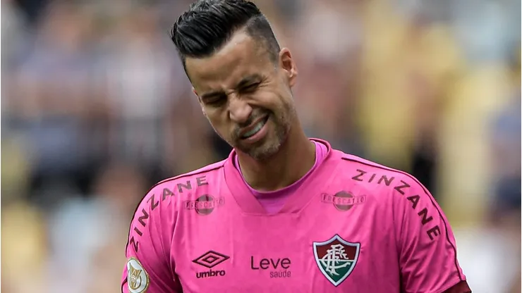 Fábio ganhou destaque de goleiro do rival do Flu - Foto: Thiago Ribeiro/AGIF