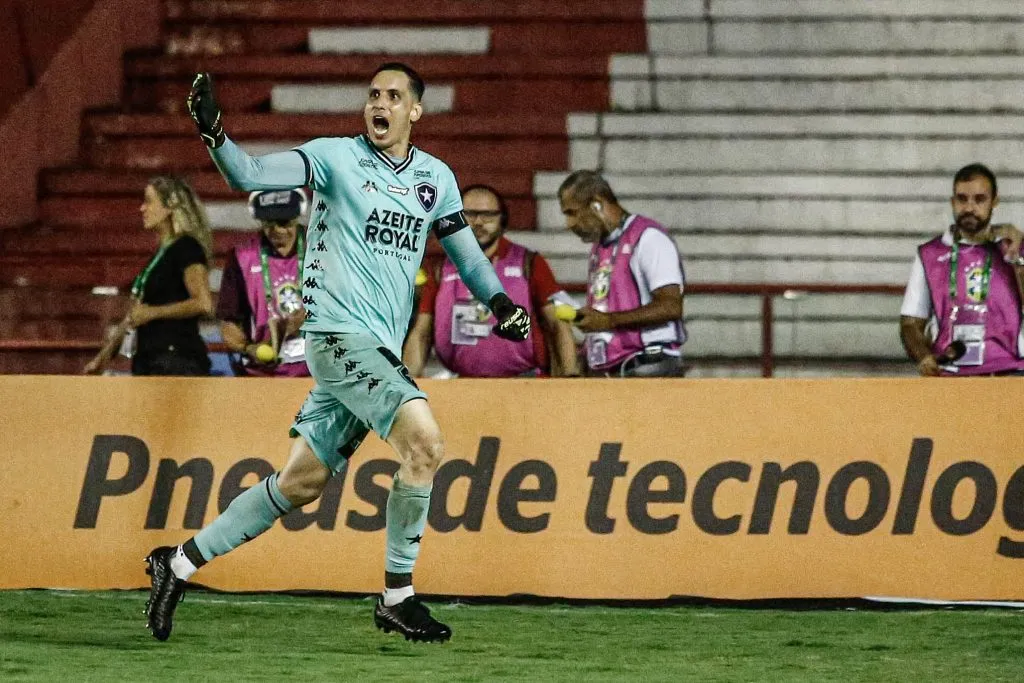 Gatito Fernandez tem Fábio como exemplo – Foto: Paulo Paiva/AGIF