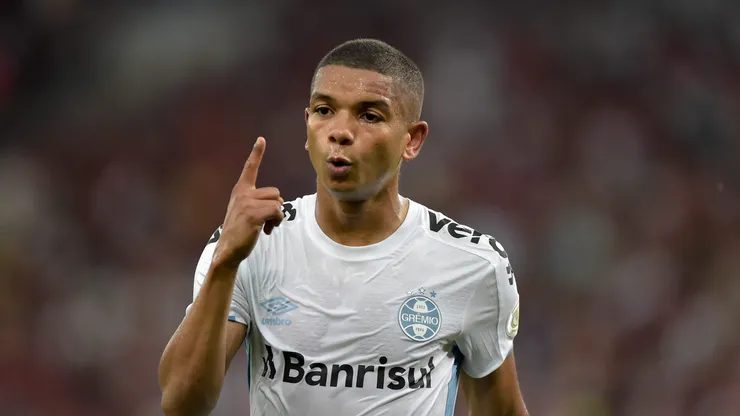 Foto: Thiago Ribeiro/AGIF - David Braz foi sincero sobre o Grêmio