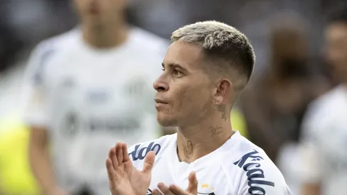 Soteldo jogador do Santos comemora empate apos a partida contra o Botafogo no estadio Engenhao pelo campeonato Brasileiro A 2023. Jorge Rodrigues/AGIF