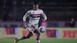 Torcida opina sobre Alan Franco. Foto: Ettore Chiereguini/AGIF