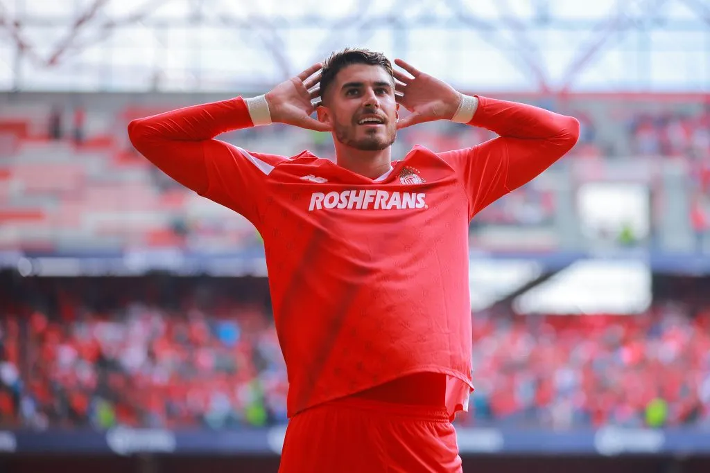 Pedro Raul, do Toluca, comemora após marcar o quarto gol do time durante a partida da 7ª rodada entre Toluca e Pachuca.  (Photo by Hector Vivas/Getty Images)