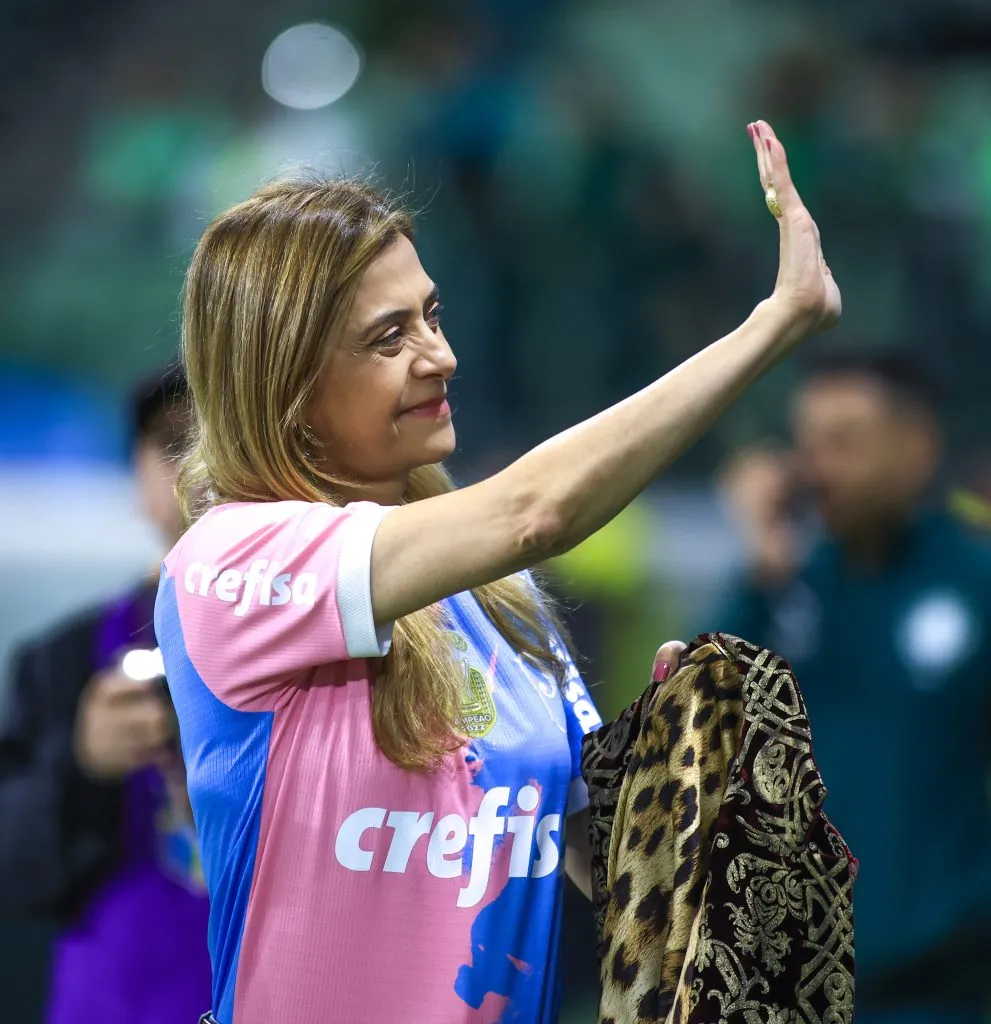 SP – SAO PAULO – 19/10/2023 – BRASILEIRO A 2023, PALMEIRAS X ATLETICO-MG – leila pereira presidente do Palmeiras antes da partida contra o Atletico-MG no estadio Arena Allianz Parque pelo campeonato Brasileiro A 2023. Foto: Marcello Zambrana/AGIF