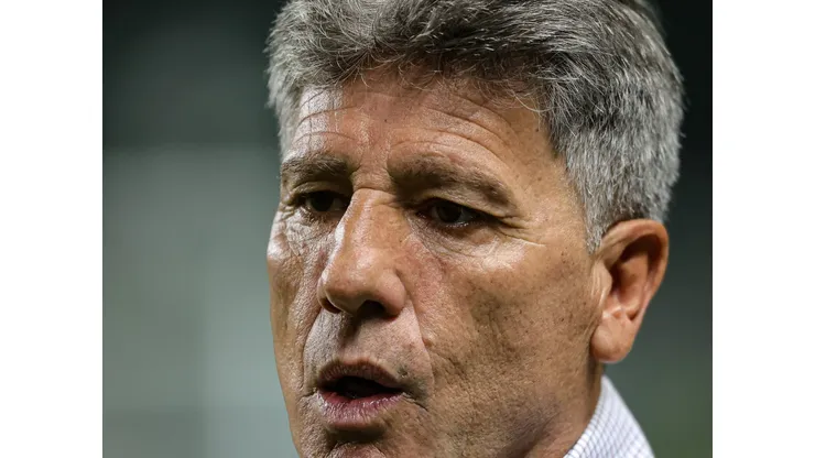 Renato Gaúcho, técnico do Grêmio, durante partida contra o America-MG no estadio Independencia pelo campeonato Brasileiro A 2023. Foto: Gilson Lobo/AGIF
