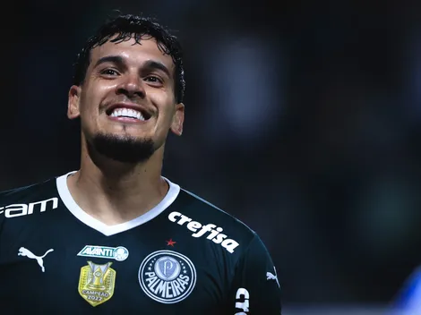 Gómez não perde tempo e tira onda com titular do Palmeiras na Academia de Futebol