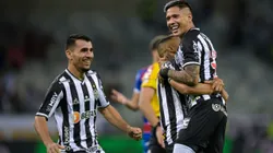 Júnior Alonso (à esquerda) pode ser primeira contratação do Vasco para 2024 - Foto: Pedro Vilela/Getty Images