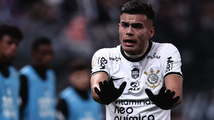 Fausto Vera é desejado por Tite e pode chegar em troca por 2 do Flamengo, diz jornalista - Foto: Ettore Chiereguini/AGIF