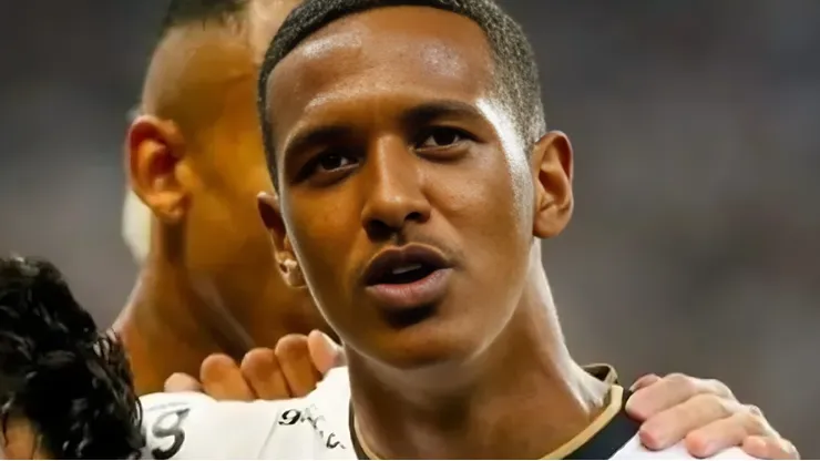 Foto: Rodrigo Coca/Agência Corinthians – Robert Renan pode voltar para o Corinthians