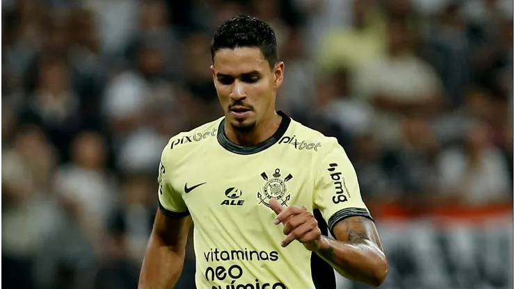 Lucas Verissimo pode ir para o Flamengo através de troca